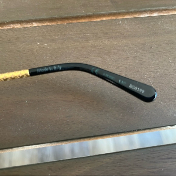 💯 authentic Louis Vuitton Aviators - Picture 9 of 13